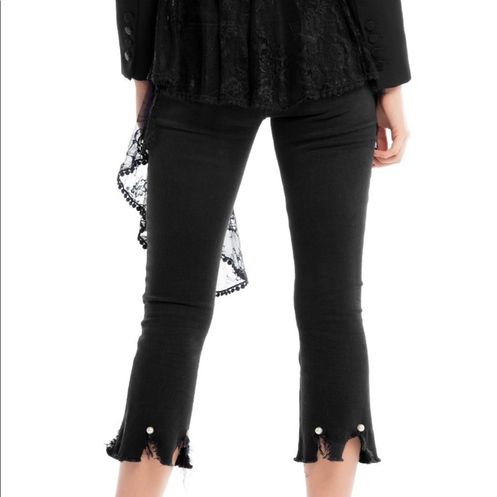 Pearl Jeans